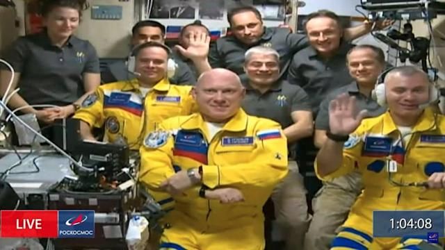 Russian astronauts did not wear yellow suits for Ukraine - world affairs