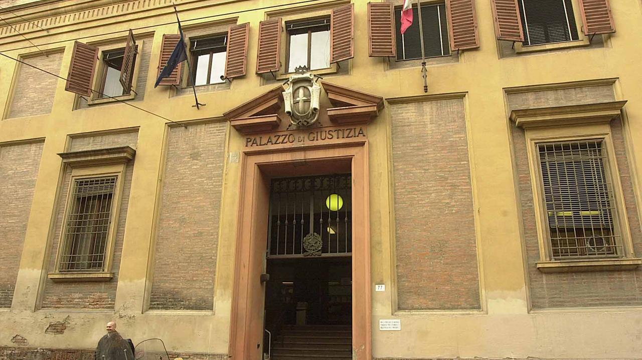 Modena accuses two 20-year-old Irish students with Erasmus: 