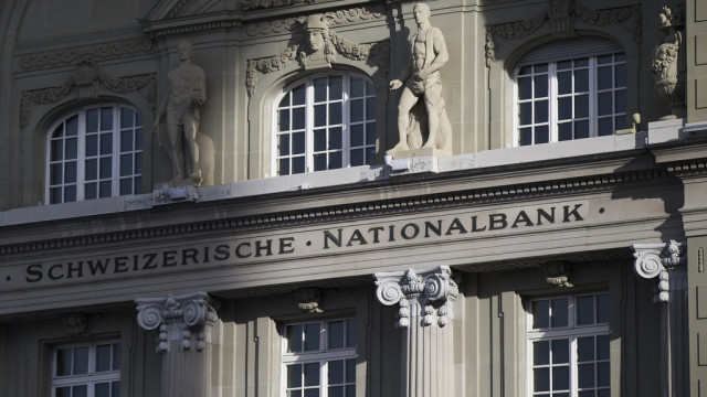 Die Notenbank stelle in ihren Veröffentlichungen und öffentlichen Erklärungen zu den Wirtschaftsa