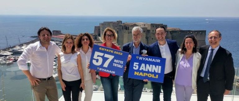Ryanair is celebrating 5 years with the greatest activity ever in Naples