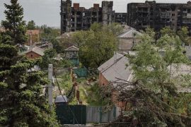 A cidade de Mariupol foi destruída durante confrontos entre russos e ucranianos