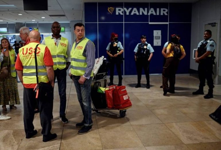 Perturbations importantes dans le rail britannique, réduites chez Ryanair