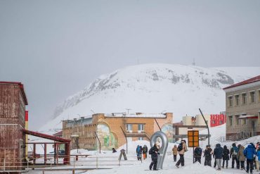Moscow alleges Norway blocked traffic to Svalbard, threatening retaliation