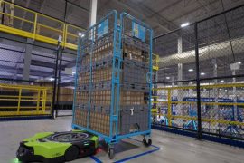 The first fully autonomous robot begins to operate in the Amazon warehouse