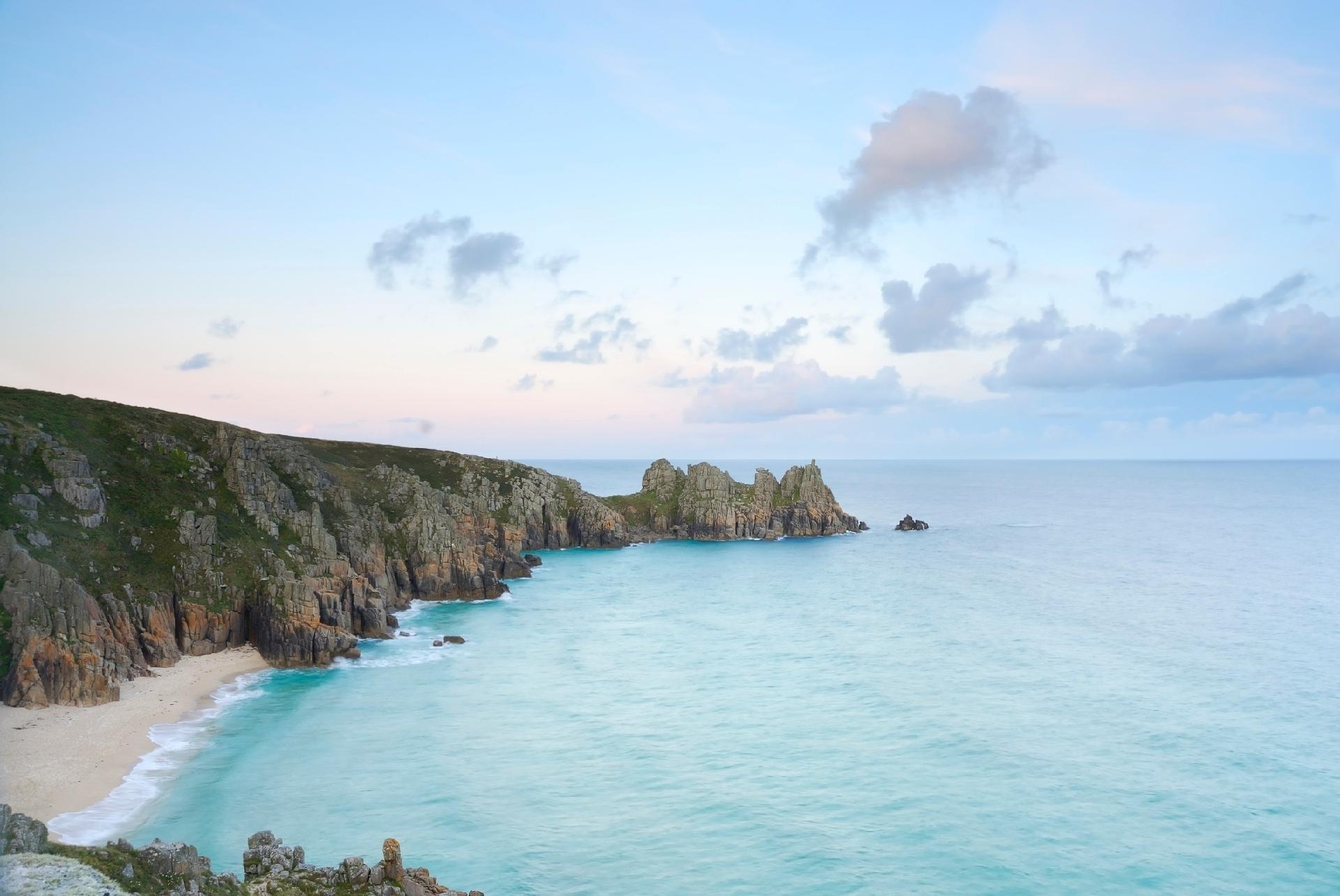 Pedden Wanderer, Cornwall, England - Swell Photography/Getty Images/iStockPhoto