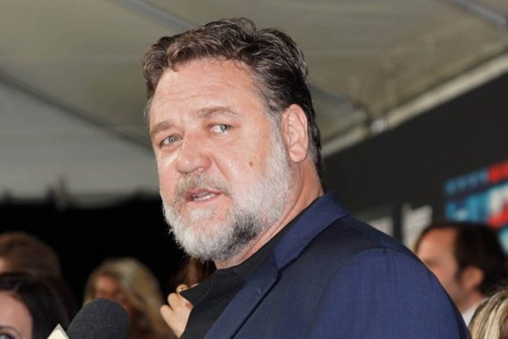 Russell Crowe plays Pope's exorcist in the horror film
