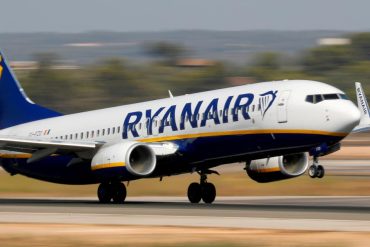 Strikes lead to flight cancellations on Ryanair - even on weekends