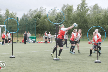 Switzerland at the European Quadball Championships, a sport inspired by Quidditch - rts.ch