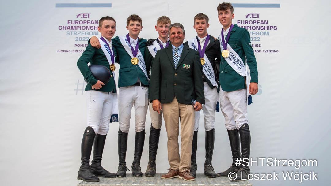 Ireland shine with gold ahead of Europe's vice-champions France in Stregom!

