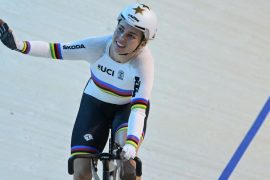 European championships: "Broken and cried" then Emma Hines wins track bike sprint