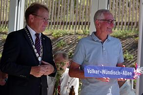 Local spokesman Volker Wandisch is happy to have the avenue named after him.