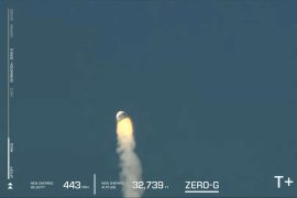 Blue Origin rocket crashes after takeoff, no injuries