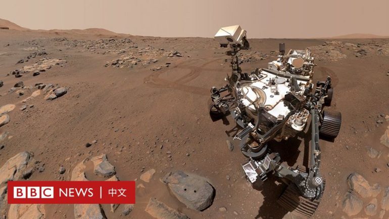 Persistence: US Mars rover collects 'amazing' rock samples - BBC News