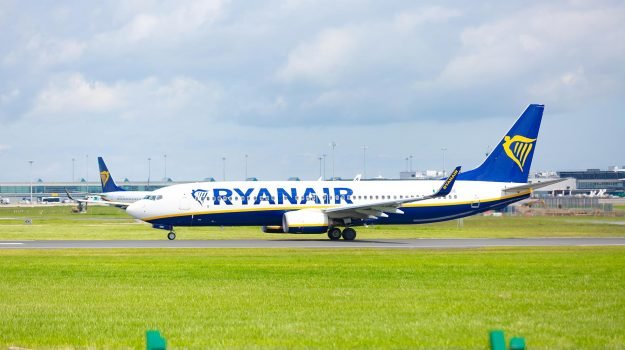Comiso and Catania airports, Ryanair cuts flights: affected routes