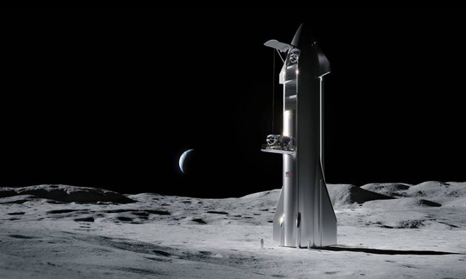 A simulation of the Moon Lander built by SpaceX for the Artemis III mission.  Photo: SpaceX