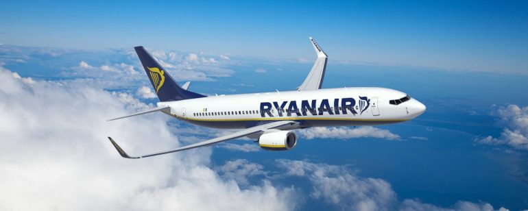 Ryanair and Vueling staff strike tomorrow (October 1).  But Oreo is not at the airport