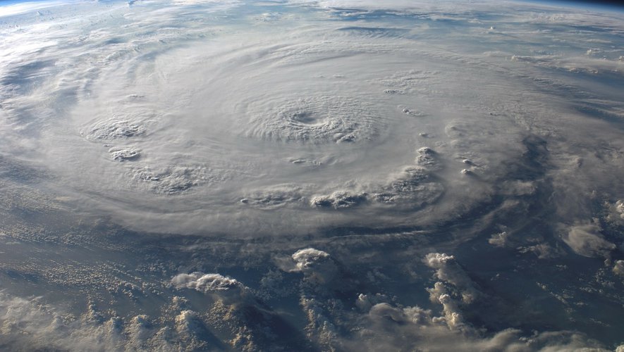 Storm Daniel: Transition to hurricane stage imminent as it hits French coast next week

