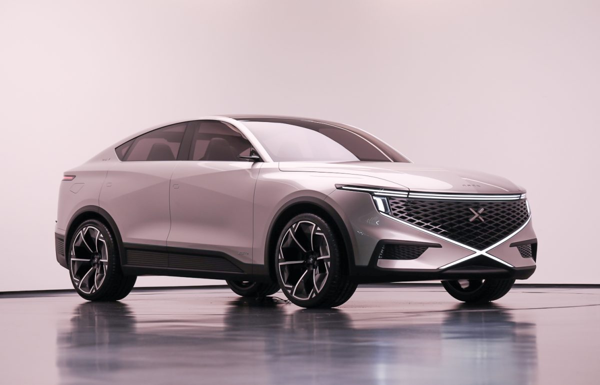 A Moroccan-French car company begins marketing a hydrogen car with very ...