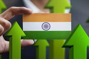 India's growth to slow next year: Moody's forecast