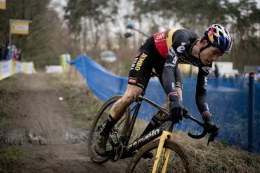Antwerp van der Poel won his second cyclo-cross