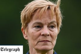Vera Pauw, l'entraîneur de la République d'Irlande, accusée de "peser honteux"
