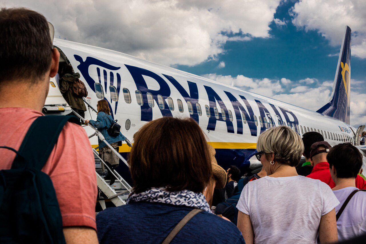 Departing from Beauvais, Ryanair has added 10,000 extra seats for rugby fans wanting to watch the Six Nations.